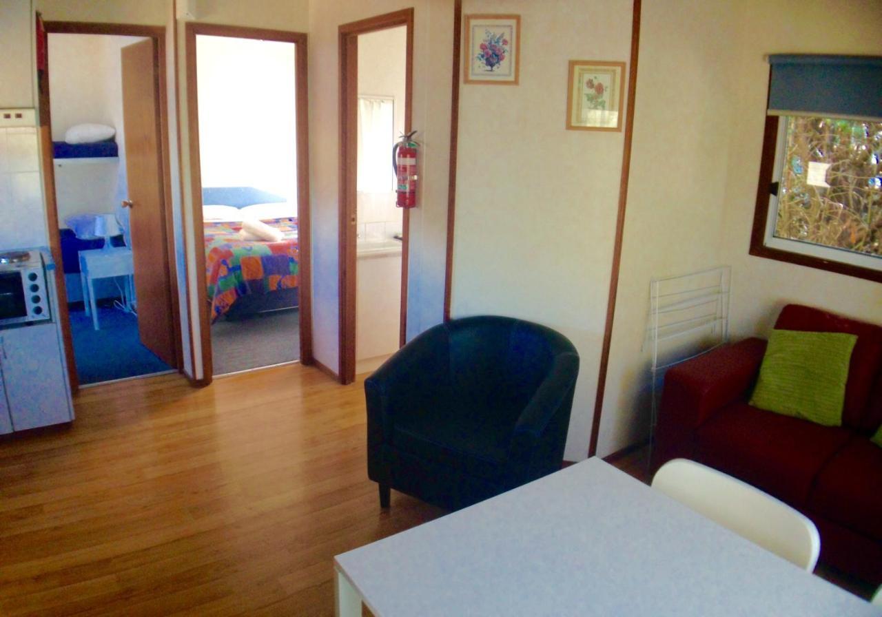 Toora Tourist Park Hotel Eksteriør billede